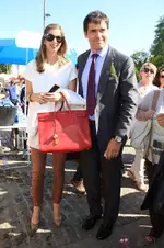 luis-alfonso-borbon-margarita-vargas-feria-sevilla.webp