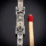 Calibre JLC 101 con fósforo de madera.webp