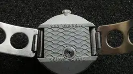 Tissot Sideral con tapa de fibra de vidrio y ''aujero'' 2.webp