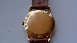 OMEGA ORO CAR 3.webp