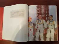 004 Libro MoonWatch Only (1957-2017).webp