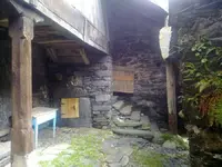 02012011558.webp
