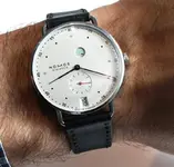 Nomos-Metro-1.webp
