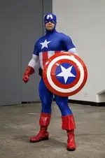 22-09-33-Captain_America_cosplay_o.webp