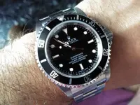 1503648043165-948650524.webp