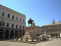 piazza.webp