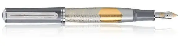 Pelikan special-editions-mount-everest-pen-normal.webp
