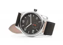Nomos-Club-Campus-watch-2.webp