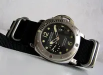 PANERAI SUBMERSIBLE NATO 2.webp
