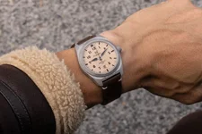formex-airfield-wrist-1.jpg.webp