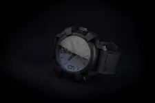unity-all-black-watch.webp