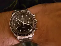 257 Omega Speedmaster Moonwatch Co-Axial Chronograph 44.25 mm Cal. 9300.webp