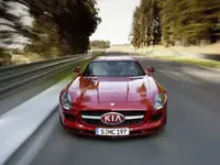 mercedes-sls-amg-highres-02.webp