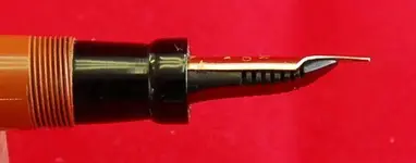 18 PARKER DUOFOLD BIG RED 10.webp