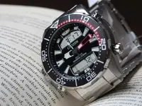 rel_gio_citizen_aqualand_promaster_jp1090-86e_tz10164t_anadigi_diver_2_.webp