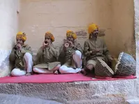 MUSICOS RAJASTAN.webp