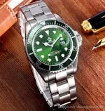 reginald-gold-watch-men-gmt-rotatable-bezel.webp