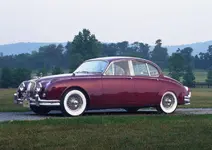 59-67jaguar_mk2_02.webp