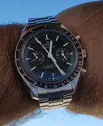 270 Omega Speedmaster Moonwatch Co-Axial Chronograph 44.25 mm Cal. 9300.webp