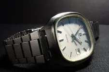 tissot-quartz-1.webp