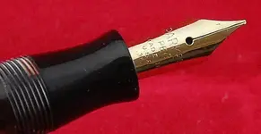 05 CHALLENGER BURDEOS 14.webp