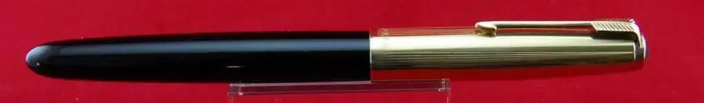 07 PARKER 51 NEGRA 01.webp