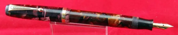 05 CHALLENGER BURDEOS 05.webp