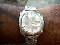 SEIKO 7006-7120 OCTUBRE 1974 h .webp