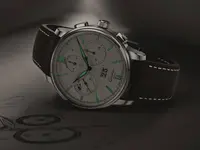Senator_Chronograph_Panorama_Date_2.webp