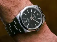 Rolex-Oyster-Perpetual-39-114300-watch-21.webp