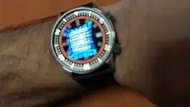 DanHenryReflejo.webp