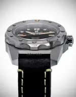 VintageBlack_Front_1024x1024.webp
