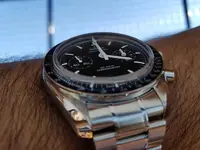 Omega Speedmaster Moonwatch Co-Axial Chronograph 44.25 mm Cal. 9300.webp