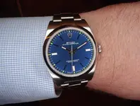 Rolex-Oyster-Perpetual-39-mm-esfera-azul-1-Horasyminutos.webp