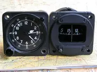 RELOJ Y BRUJULA PHANTOM-1-ANTONIOL.webp