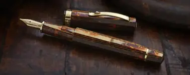 Omas Arco Paragon Celluloid_11.webp