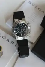 img4115q.webp img4115q.webp