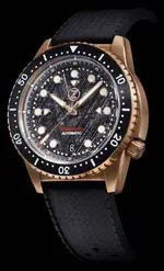 Meteorite_with_Ceramic_bezel_1024x1024.webp Meteorite_with_Ceramic_bezel_1024x1024.webp