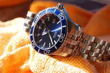 Certina DS First quartz blue face.webp