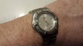 Tag Heuer 2000-3.webp