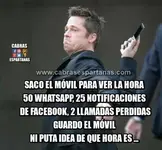 Sacar-el-móvil-y-al-final-no-ver-la-hora.webp