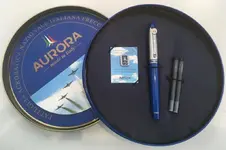 aurora tricol.webp