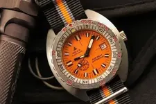 Doxa_300_Professional_Aqua_Lung_culture3_grande.webp