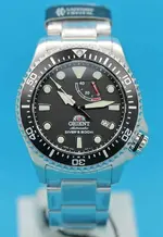 01 Orient Triton Black.webp