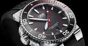 ORIS Aquis RED Limited EDITION 01.webp