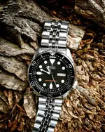 18042970 311 SEIKO SKX007K2.webp