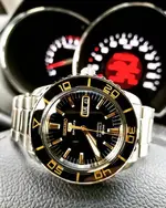 18050880 100 SEIKO 5 SPORTS SNZH57K1.webp