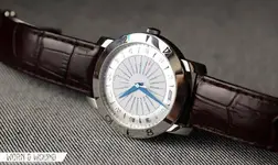 TISSOT_HERITAGE_NAVIGATOR_WHOLE2.webp TISSOT_HERITAGE_NAVIGATOR_WHOLE2.webp