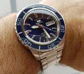Seiko 5 SNZH53 Cal. 7S36 100M (3).webp