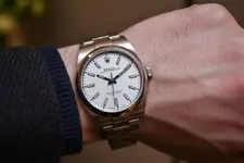 Rolex-Oyster-Perpetual-39-ref-114300-White-Dial-Baselworld-2018-2.webp